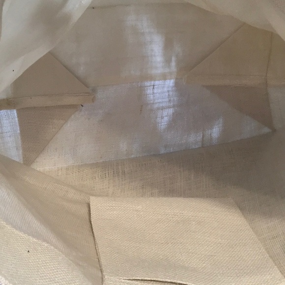 Tote - Picture 3 of 7